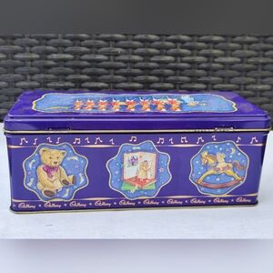 4/$50⭐️Vintage Cadbury Chocolate Fingers Tin 1999
